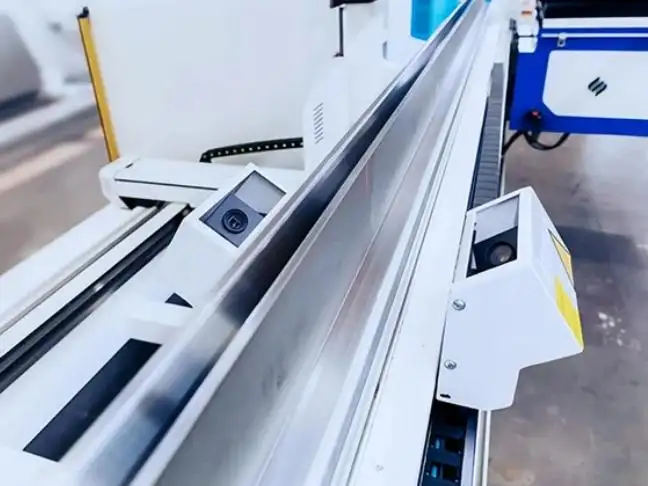 Exportador Mundial de Freios de Prensa CNC